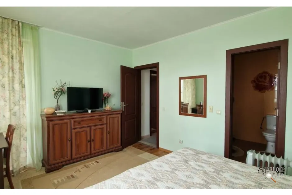 green-villa