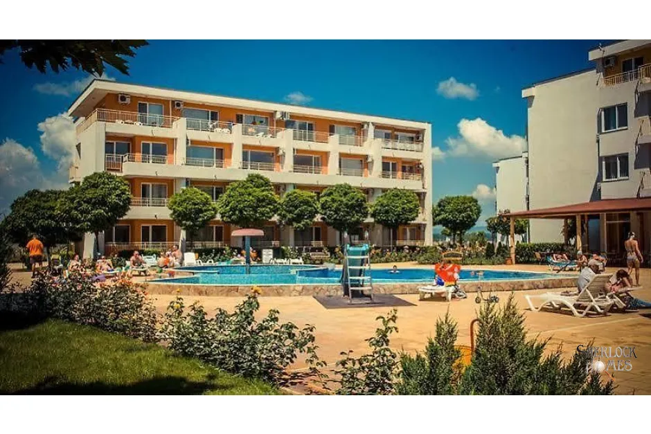 holiday-fort