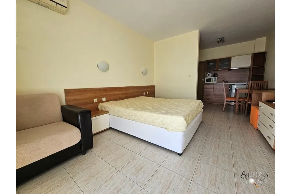 pollo-resort
