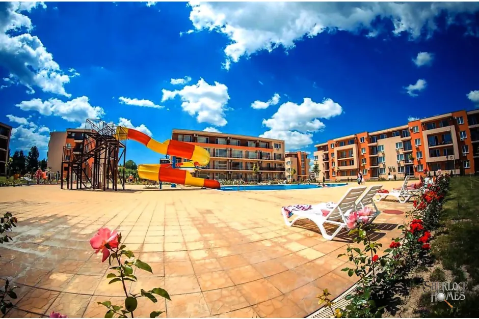 holiday-fort
